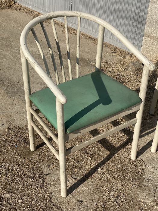 6 броя дървени ретро столове