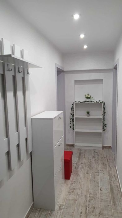 Дава се под наем Двустаен апартамент в Видин, Акджамия - 66 кв.м за 380 € - Снимка #3