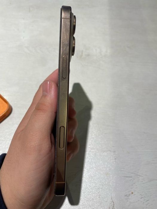 Iphone 16 pro max 256 98 емкость