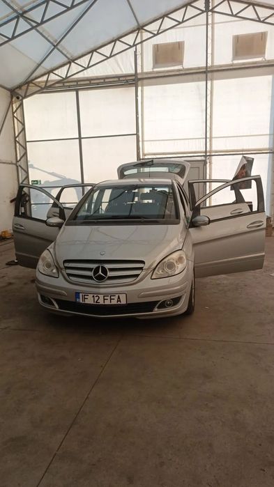 Dezmembrez Mercedes B Class W245