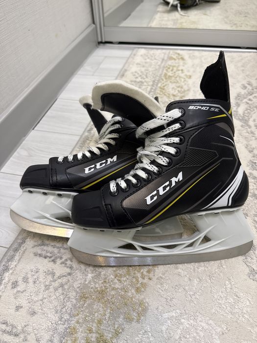 Хоккейные коньки CCm