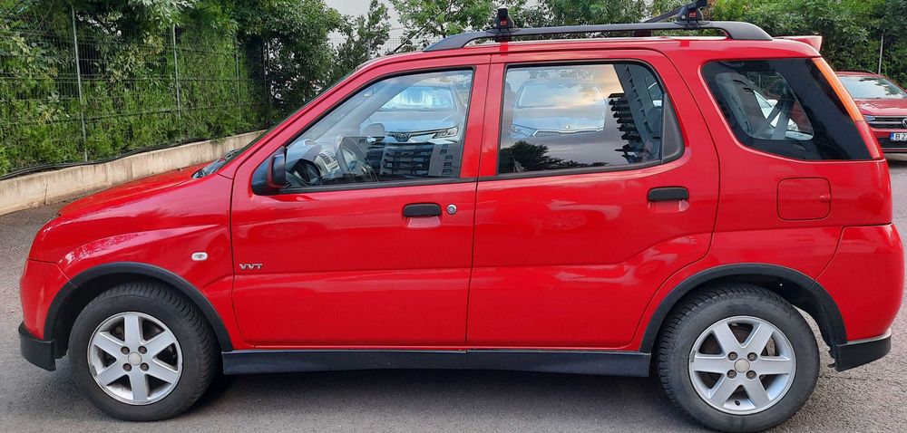 Vând masina Suzuki Ignis