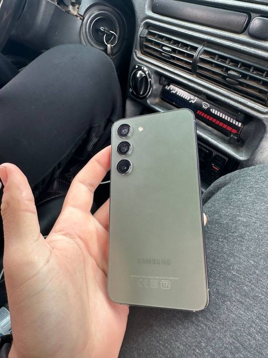 Самсунг s23 5G 256г