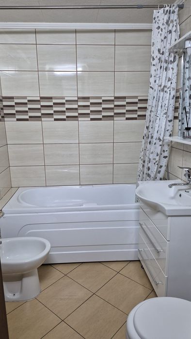 Apartament de inchiriat