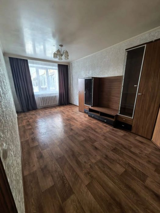 Продам квартиру 4 мкрн