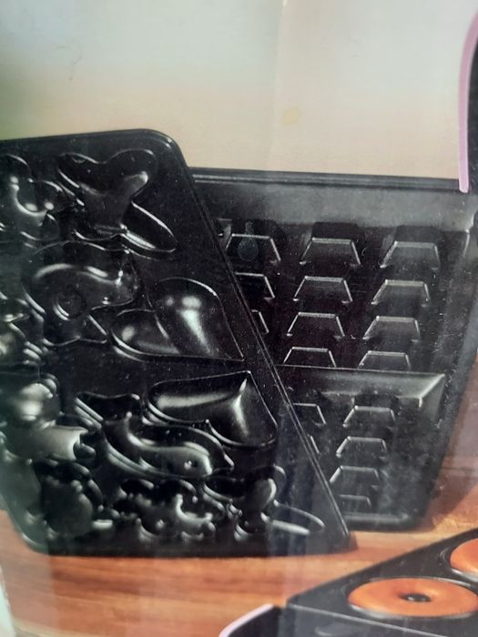 Aparat de preparat waffe, Roz, 3 in 1 cu 3 placi incluse