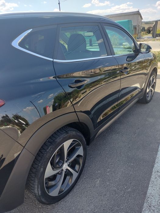 Vând Hyundai Tucson anul 2016