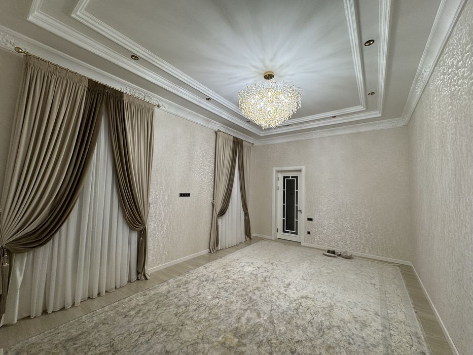 Ohunboboev 3.2 sotx hovli sotiladi