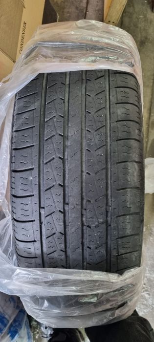 Продам шины 235/60/18 летние