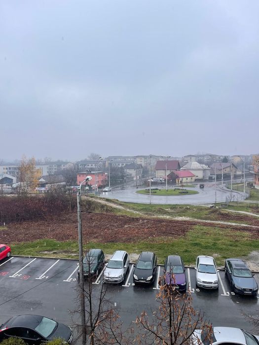 Vând apartament 3 camere-Arieșului