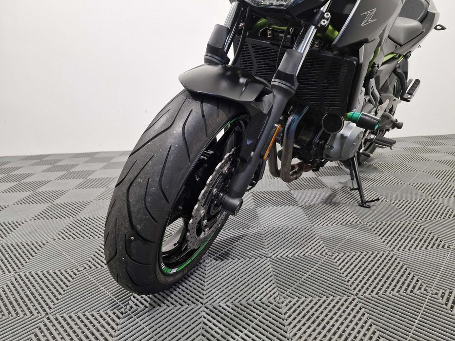 Kawasaki Z650 limitat A2 – Evacuare sport, RAR efectuat - Garanție