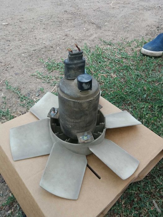 Продам моторчик для радиатора