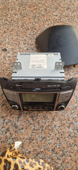 Vând radio cd Hyundai ix35 original