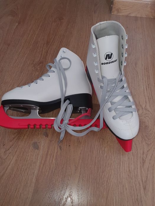 Коньки, 38 размер