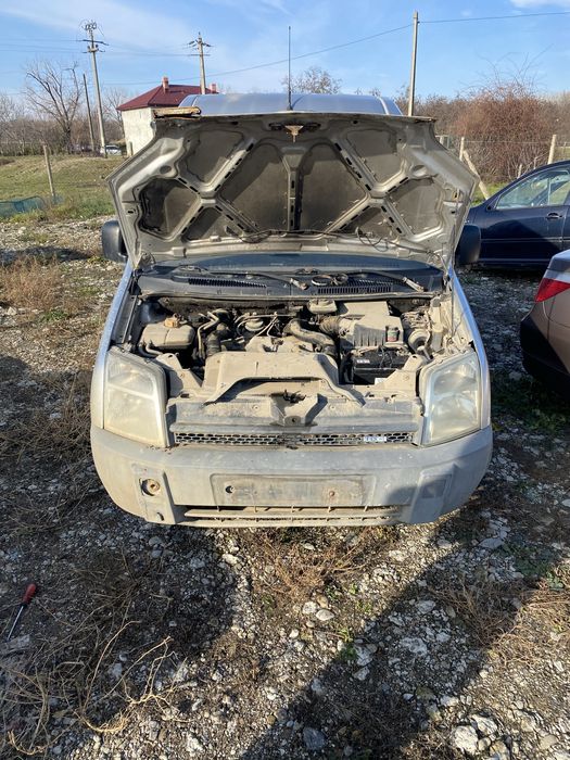 Dezmembrez ford transit conect