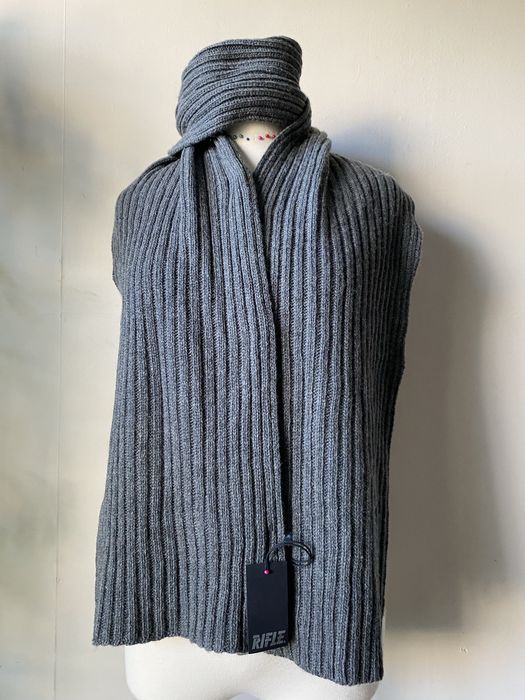 Мъжки шал Hugo Boss  от вълна, кашмир, алпака/ различни видове