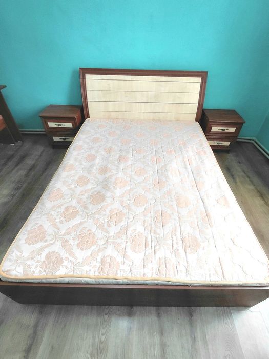 На продажу спальня