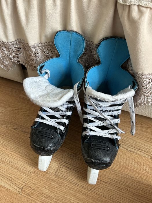 Продается коньки