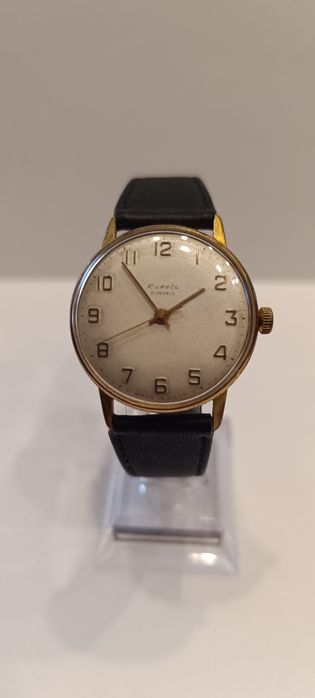 Позлатени руски часовници Raketa