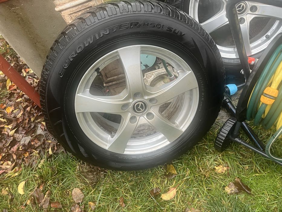 Vând jante aliaj R17 pentru SUV + anvelope de iarnă 225/65 R17
