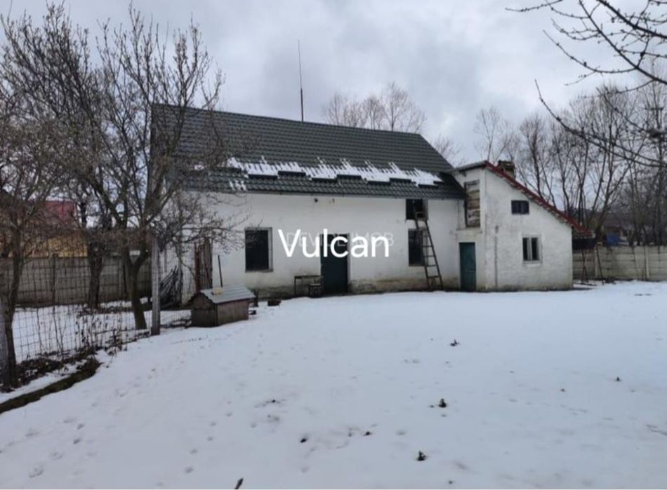 Casa / depozit / hală  Vulcan Brasov