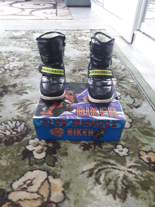 Детский ботинки 29 размер