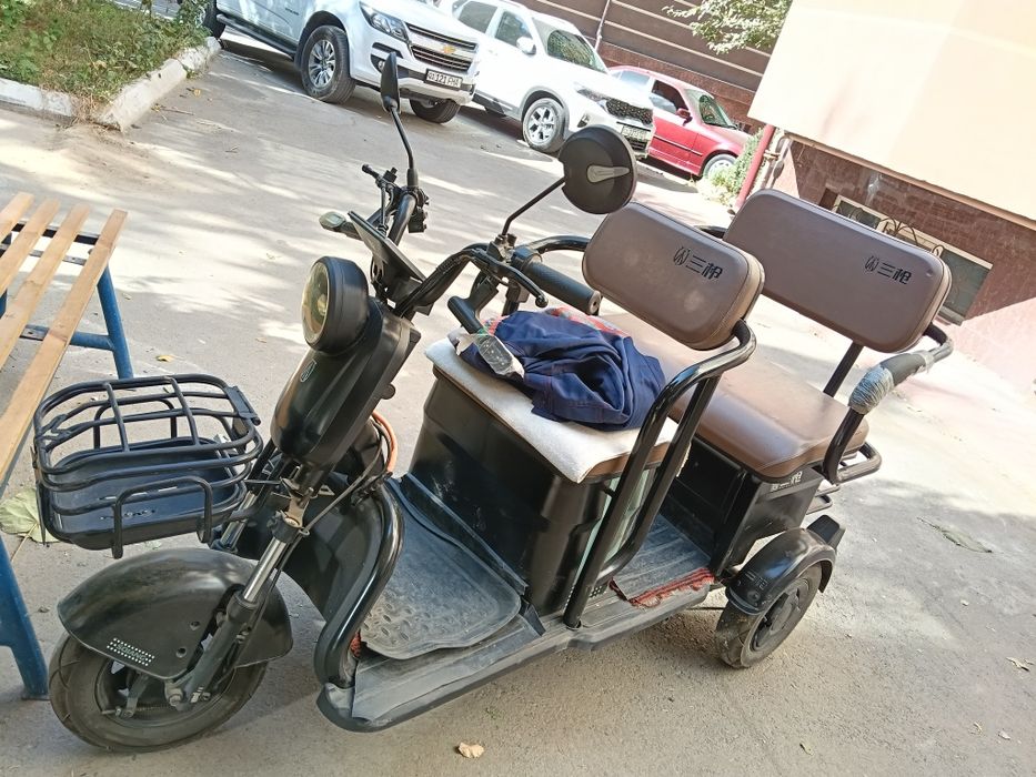 Электромотороллер