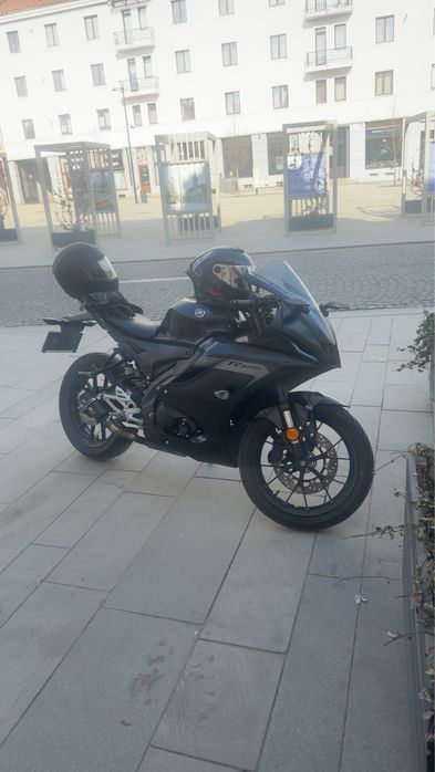 motocicleta yamaha  yzf r125
