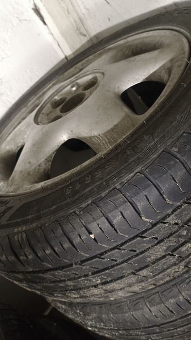 Продам диски с летней резиной.