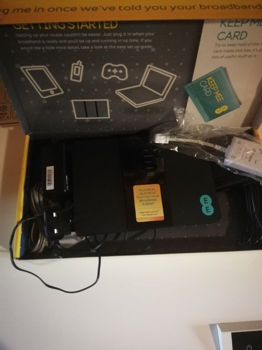 Router nou nefolosit