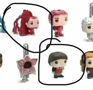 Киндер очень странные дела