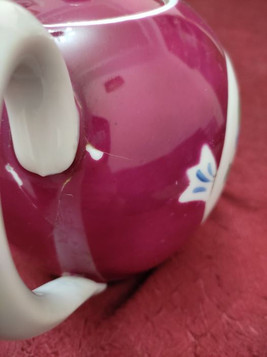 Чойнак эски айби бор