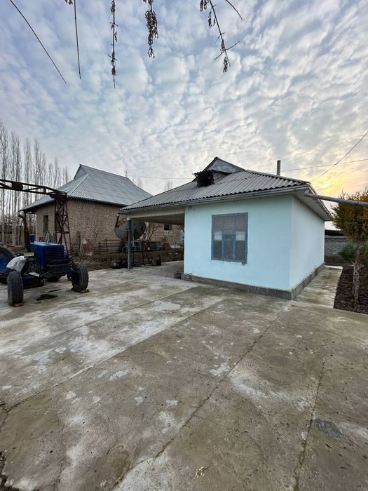 Uy sotiladi Tezdaaaa. Kelishtiramiz!