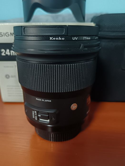 Продавам обектив Sigma 24mm f1.4 DG HSM Art за Никон