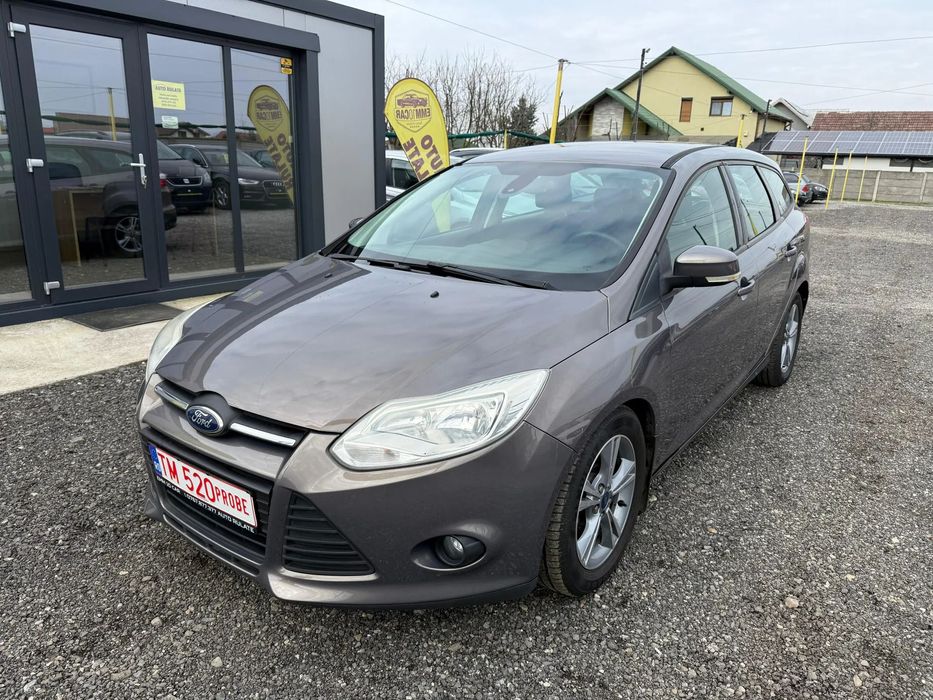 Ford Focus Mk3 Turnier/Combi 1.6 TDCi EURO 5 * CLIMATRONIC * AN 2013 * 195.000 km