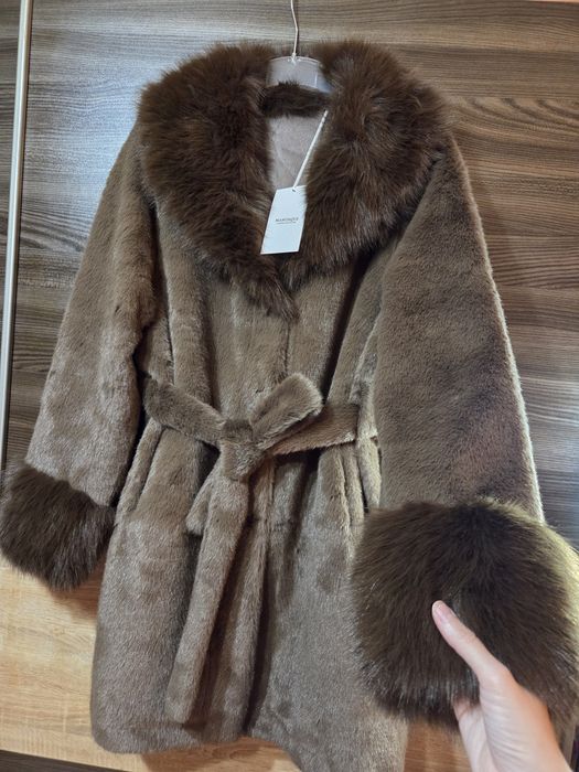 Разкошно дамско палто