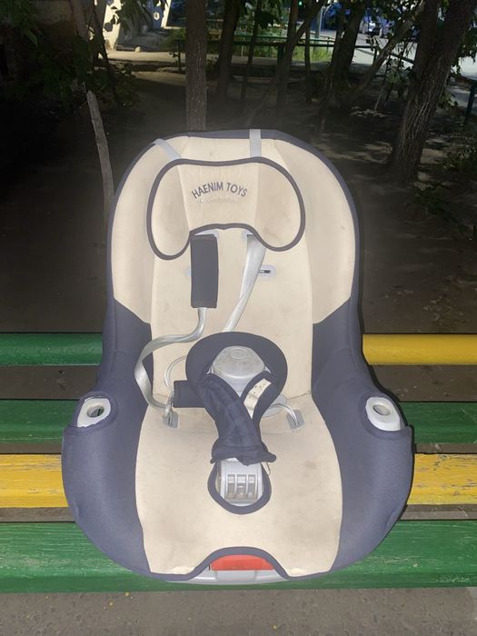 Продам детское кресло