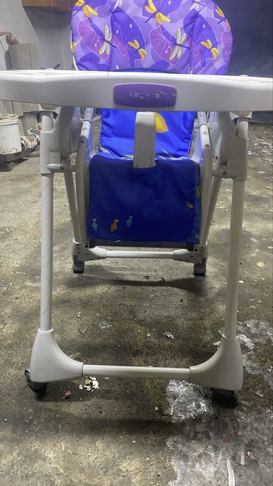 Продам стульчик для кормления