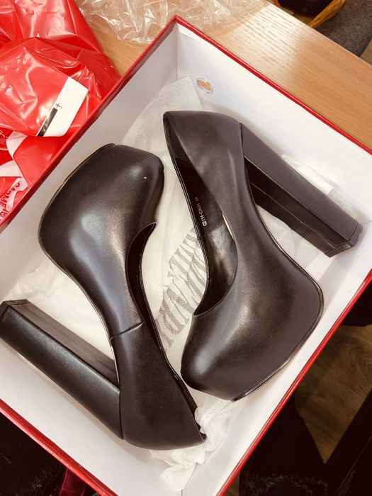 Туфли , Лабутены