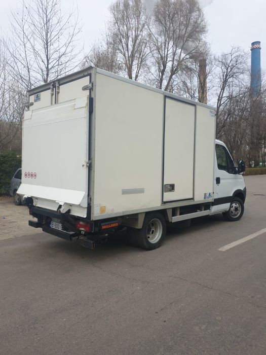 Închirieri dube / frigorifice