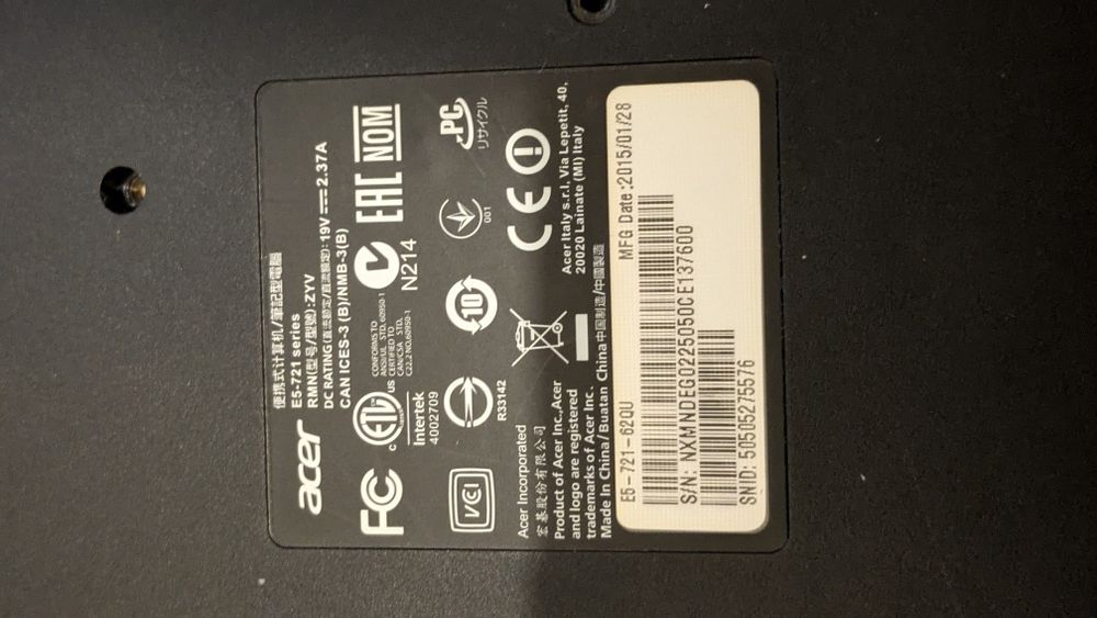 Laptop Acer E5 721 AMD A6 ecran mare 17