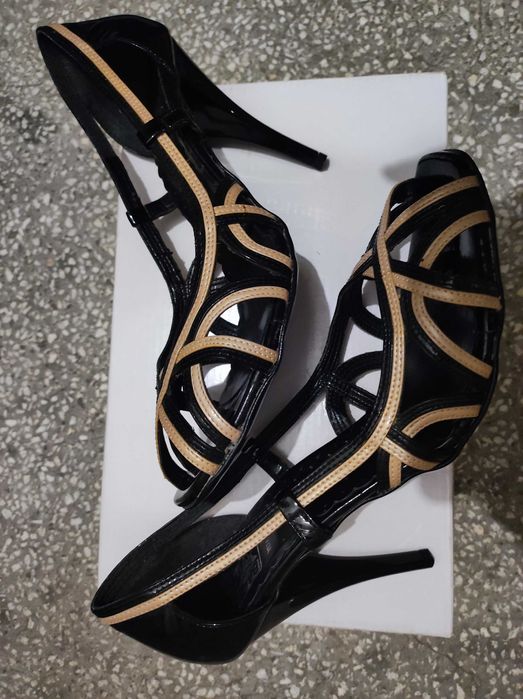 Дамски обувки елегантни