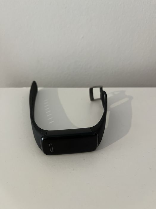 BetterMe часы фитнес трейкер