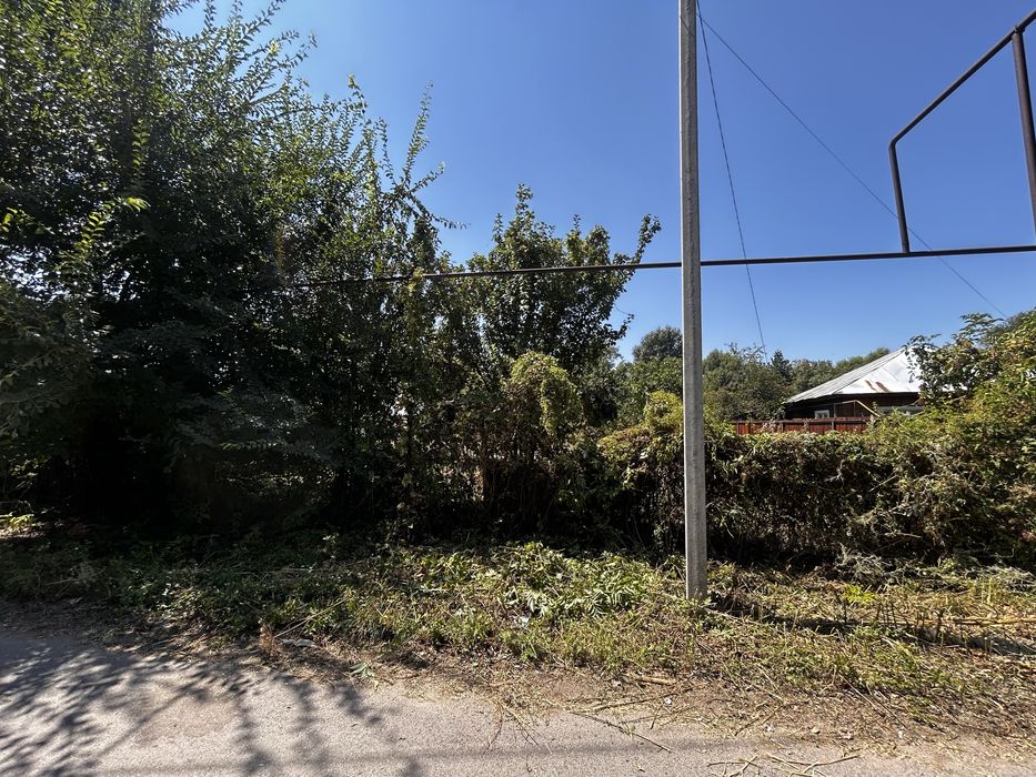 Продам участок в начале Азата 5 сооок