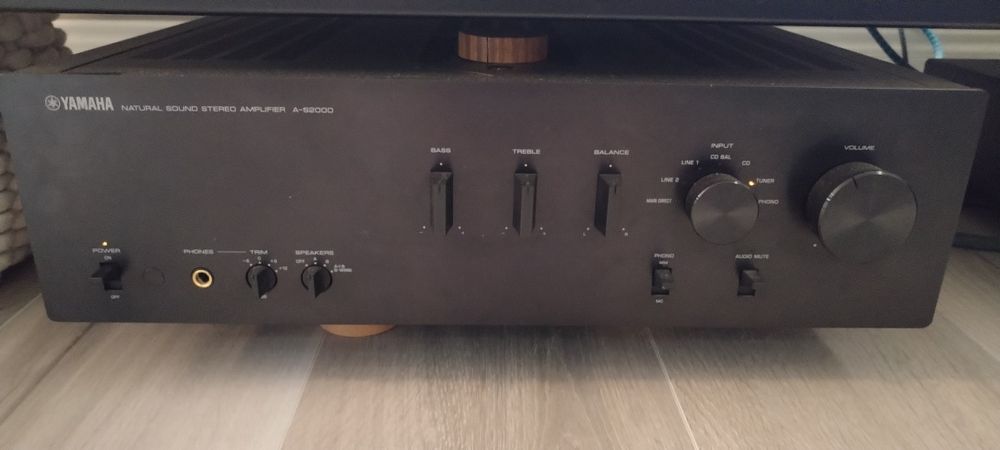 Yamaha и NAD C658