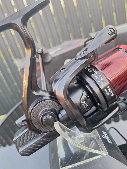 Set 2 mulinete PRO FL Strategist 6000 10+1 Rulmenti NEW