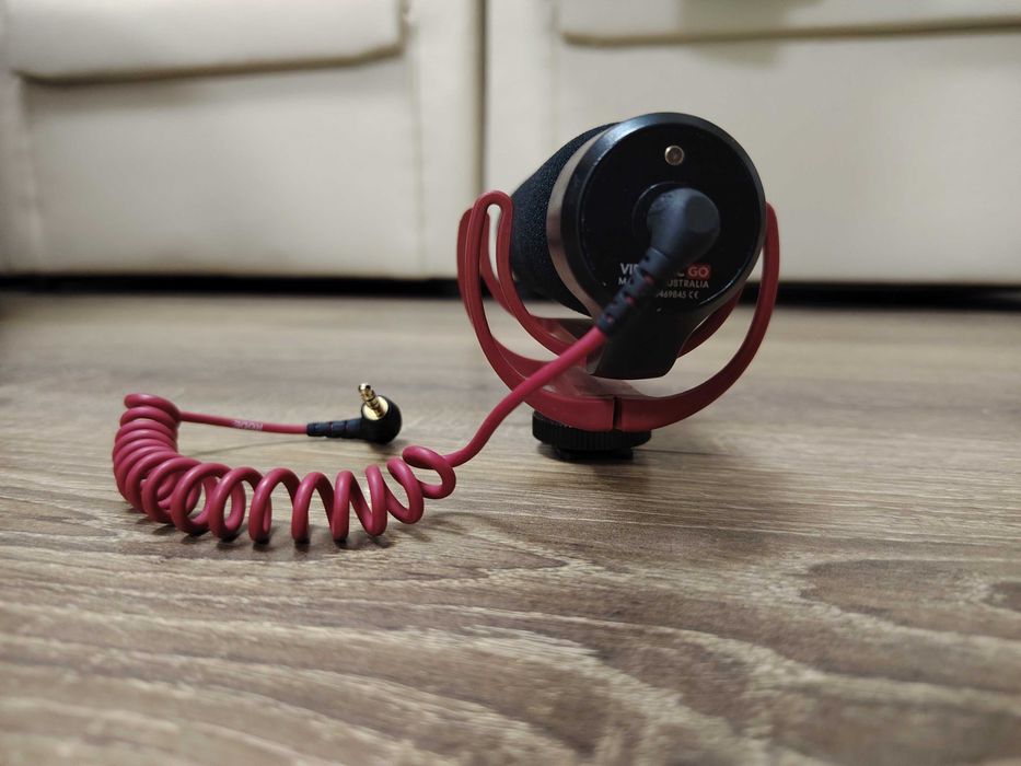 Microfon de vânzare