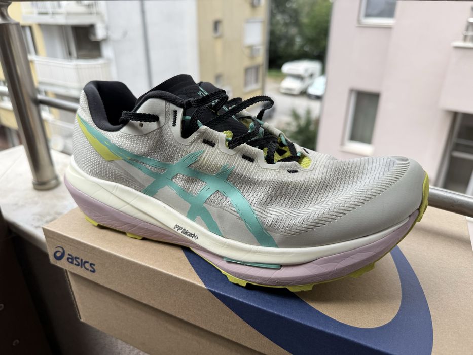 Маратонки Asics FujiSpeed 4