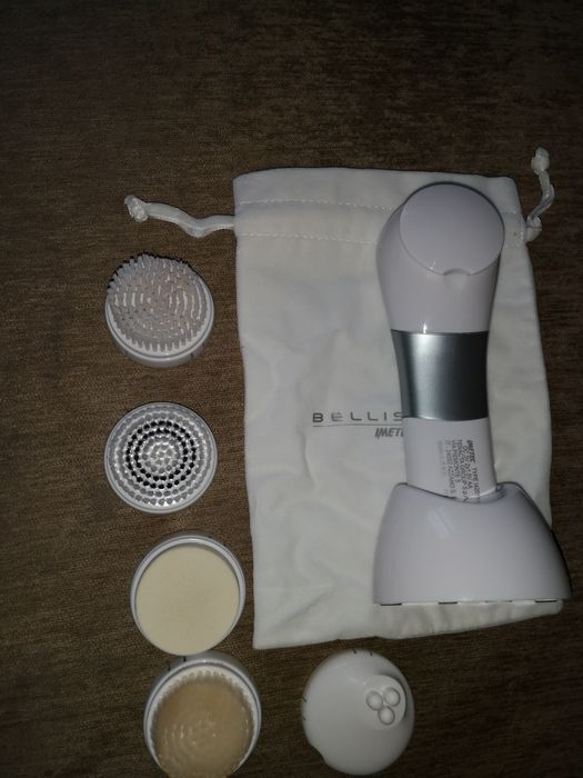 Щеточка для лица