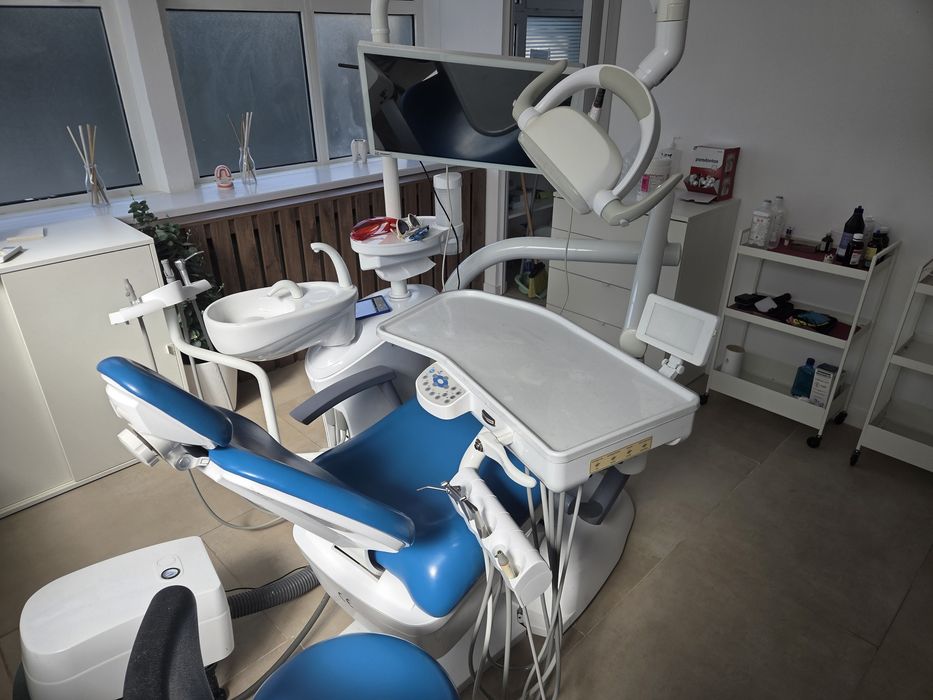 Unit dentar evo tech (scaun stomatologic)